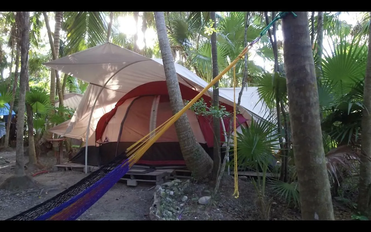 Cenote Encantado Tulum Eco-Glamping Camp Hotel 0*,